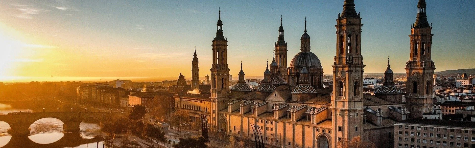 Basílica del Pilar - empadronamiento online en Zaragoza - CertificadoElectronico.es