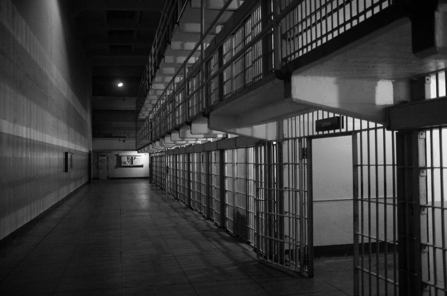 Cárcel - instituciones penitenciarias - CertificadoElectronico.es