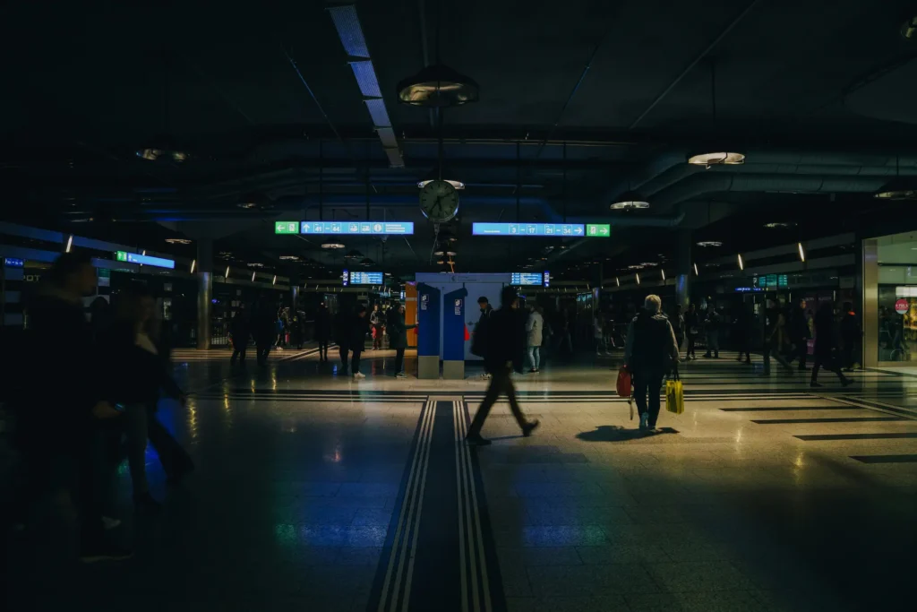 Estación sin electricidad - apagón nacional - CertificadoElectronico.es